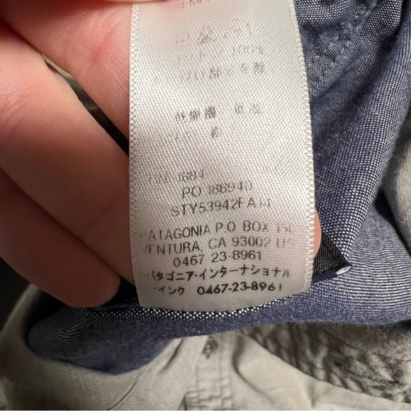 Patagonia Shirt Mens medium gray Organic Cotton Chambray Button up Long Sleeve - Picture 6 of 7